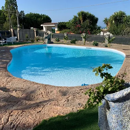 The Poolside Gem Lägenhet *