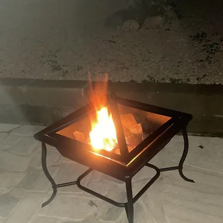 The Poolside Gem Apartment